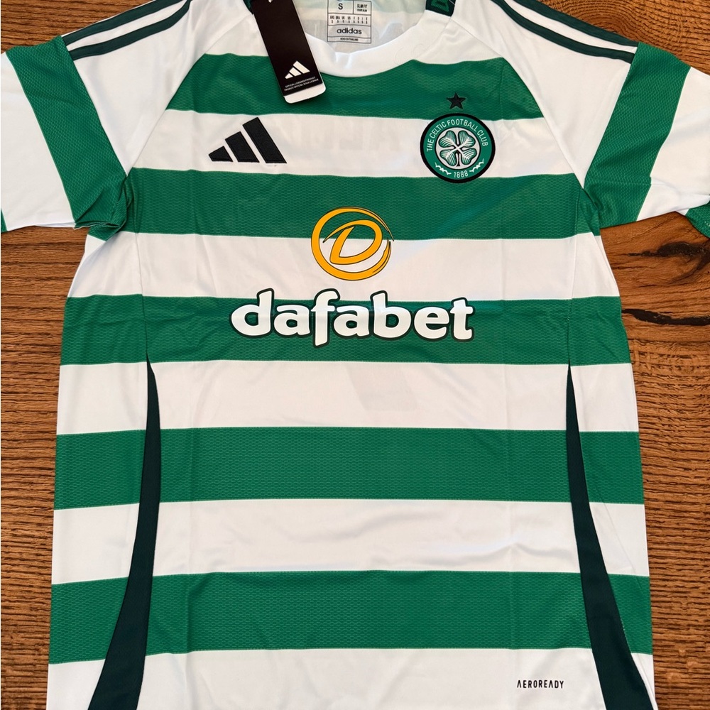 Adidas Men’s Small Celtic 25/26 Home Jersey Luis Palma